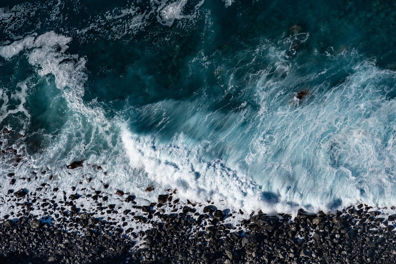 スプレー口臭の効果とその危険性について知っておくべきことは？