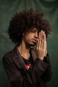男性の口臭が気になるデートでの効果的な対策は？